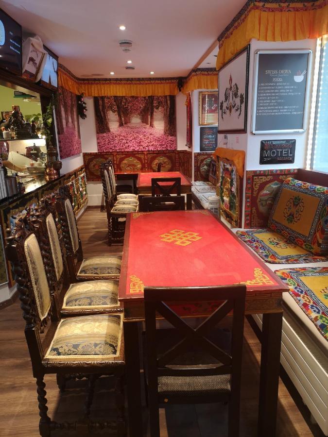 Swiss Dewa Bed and breakfast
